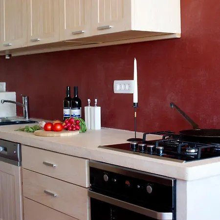 Pomalo - In Apartment