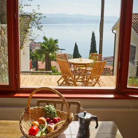 Pomalo - In * Opatija